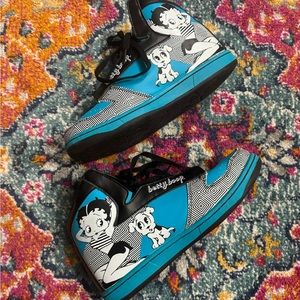 Milkshake NYC Shoes Betty Boop Rare Aqua Blue Size 9 women’s